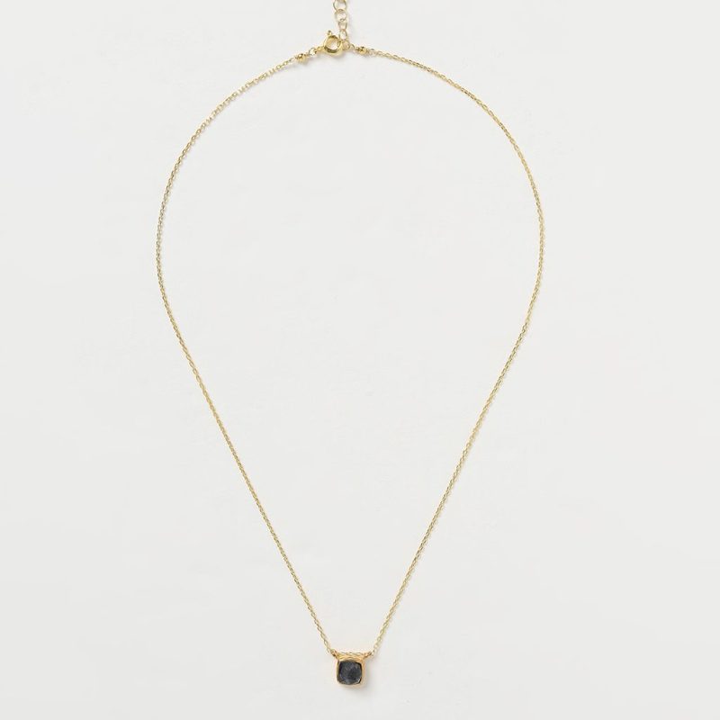 Collana doppia pietra quadrato