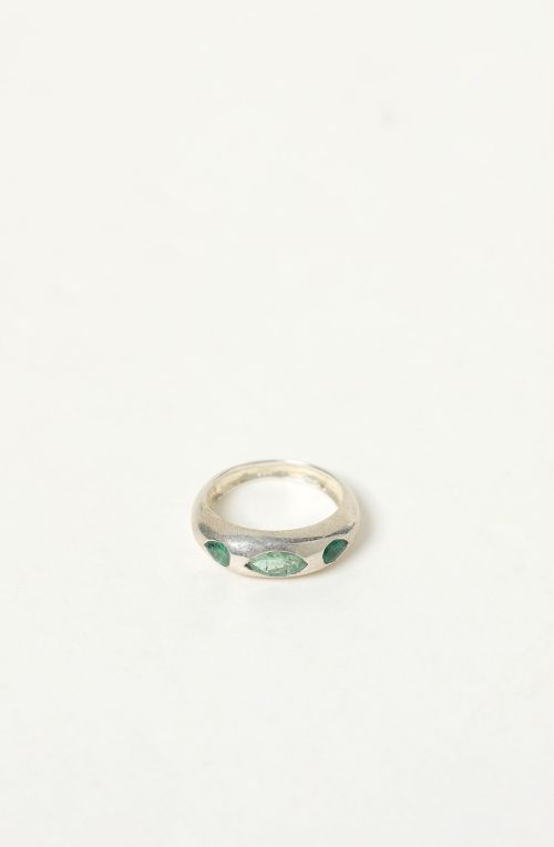 Anello medievale con smeraldi