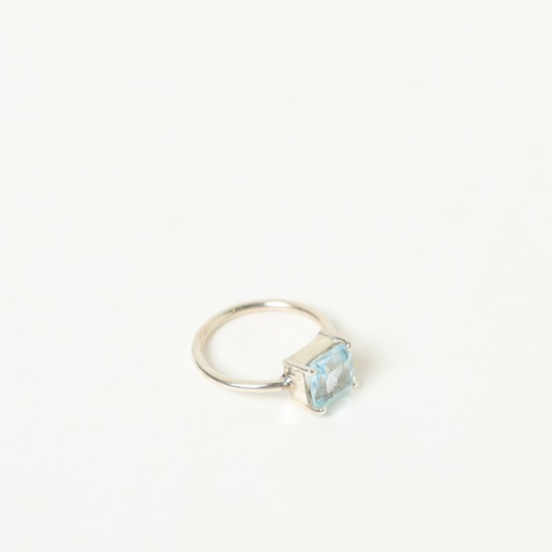 Anello cushion