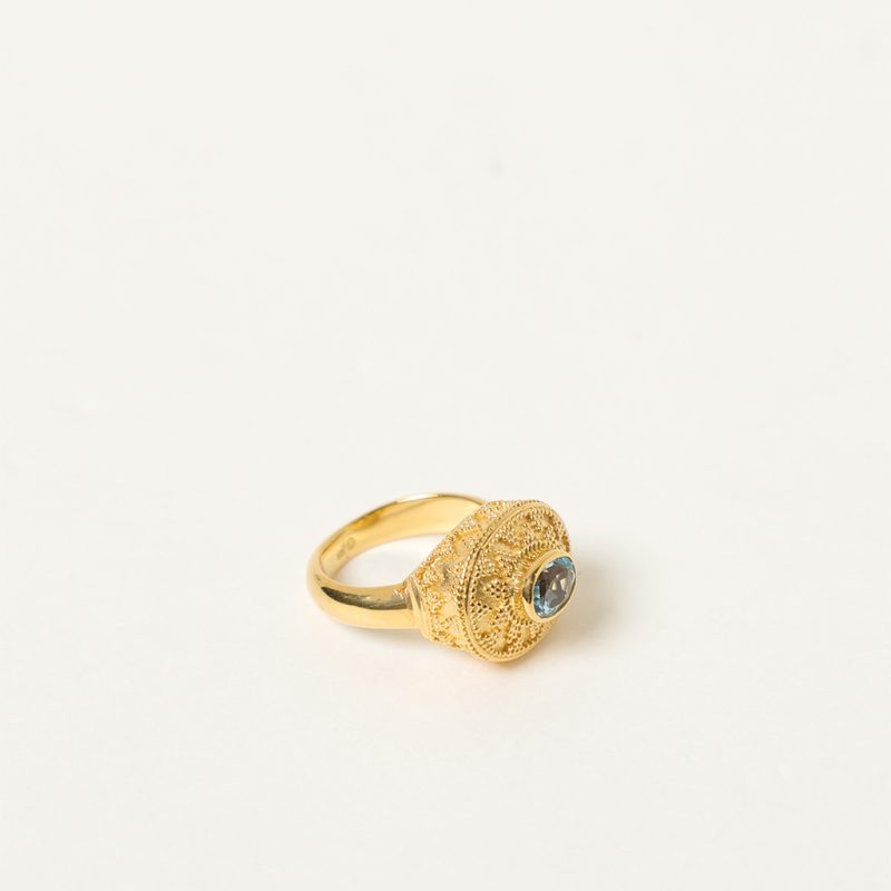 Anello microgranulato e topazio